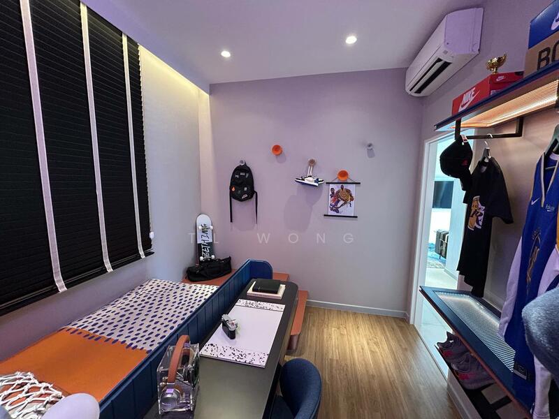 Servis Apartment untuk Dijual di Stellaris @ Riana Dutamas - TL Wong - Bedroom - PropertyGuru.com.my