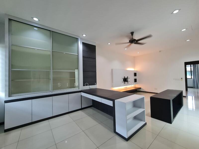 Rumah Teres 3 Tingkat untuk Dijual di Bandar Bayan Bahru (Bayan Lepas) - Simon Saw - Living Room - PropertyGuru.com.my