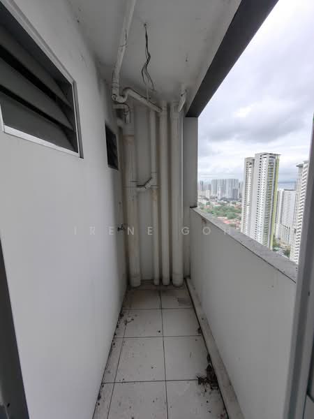 Kondominium untuk Dijual di TRI PINNACLE - Irene Goh - Balcony - PropertyGuru.com.my