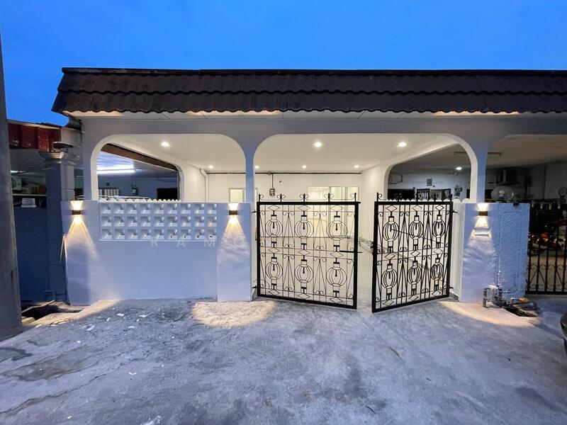 For Sale - Taman Kerjasama