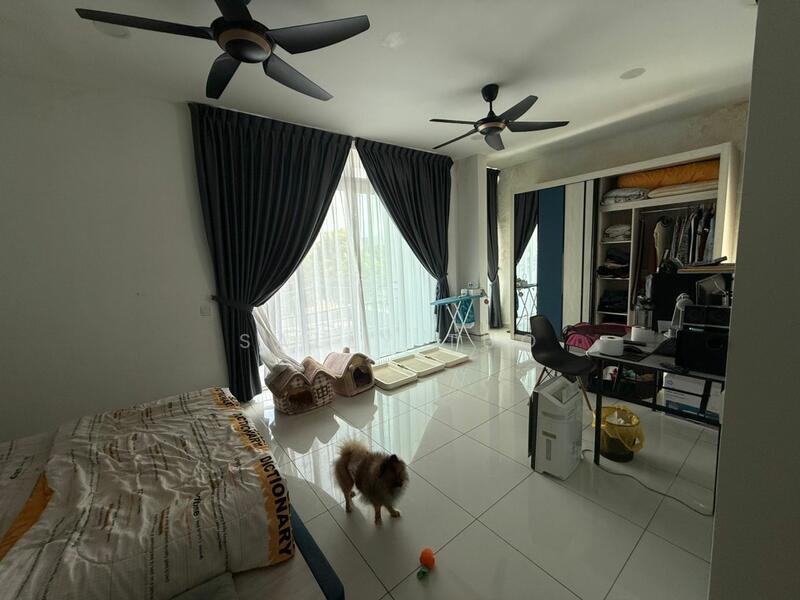 2-storey Terraced House for Sale in Taman Mount Austin (Tebrau) - Sally Tuo - Bedroom - PropertyGuru.com.my