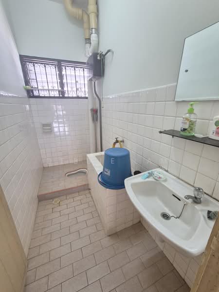 Rumah Teres 2-Tingkat untuk Dijual di Bangsar (Kuala Lumpur) - Debbie Lam - Bathroom - PropertyGuru.com.my