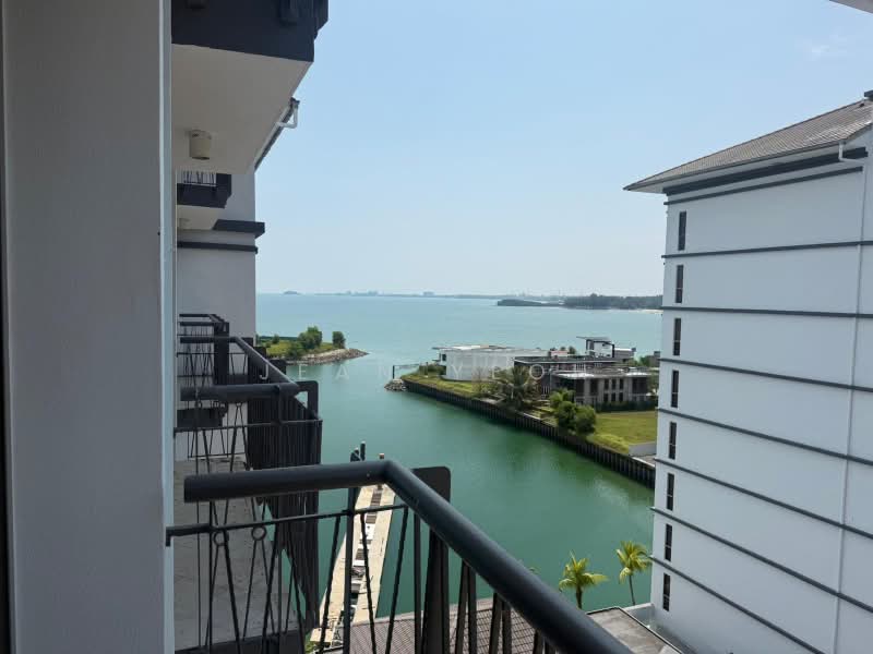 Kondominium untuk Dijual di Avillion Admiral Cove - Jean Yeoh - Balcony - PropertyGuru.com.my