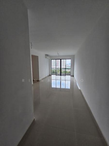 Kediaman Servis untuk Dijual di Aradia Residence @ Lake City KL North - Rinna Khoo - Living Room - PropertyGuru.com.my