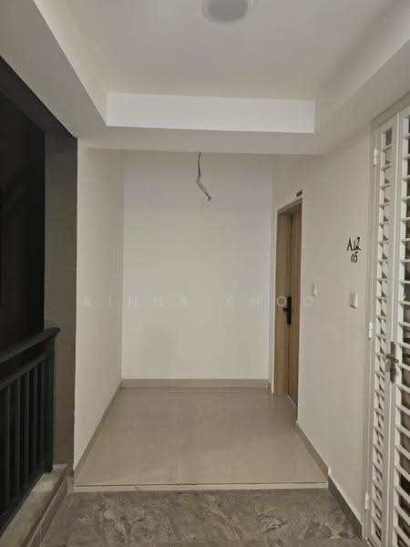 Kediaman Servis untuk Dijual di Aradia Residence @ Lake City KL North - Rinna Khoo - Corridor - PropertyGuru.com.my