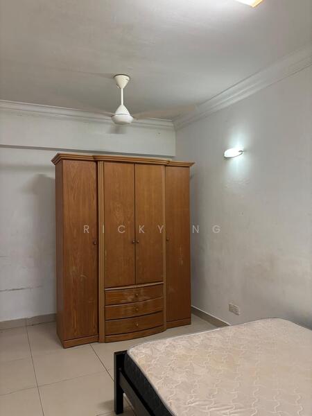 Untuk Disewa - Pertiwi Indah