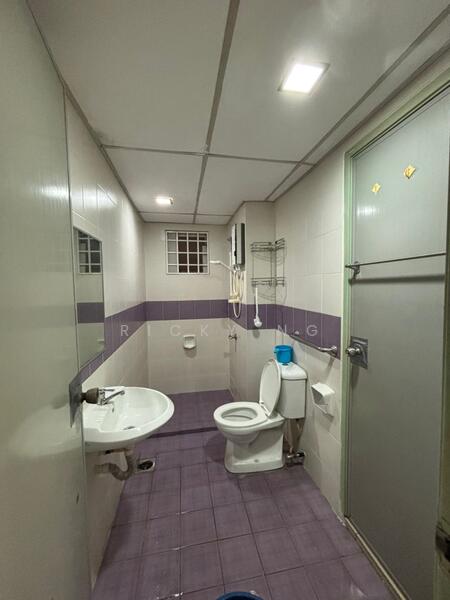 Untuk Disewa - Pertiwi Indah