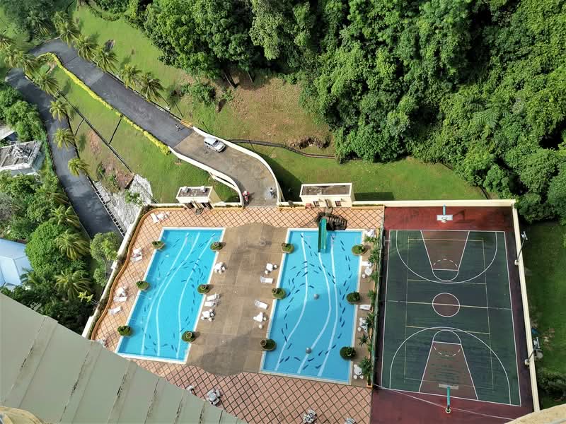 Greenlane Park untuk Untuk Dijual - RM 530,000, Mac 2026 - Pool - PropertyGuru.com.my