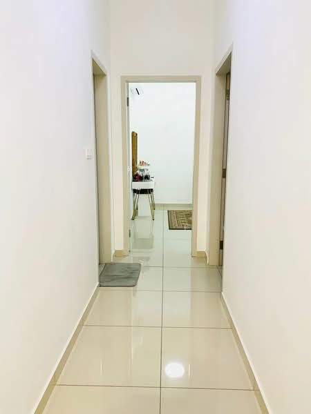 Condominium for Rent at Waterside Residence - Lucas Foo - Corridor - PropertyGuru.com.my