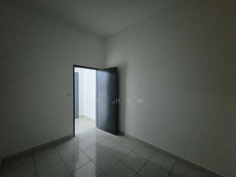 2-storey Terraced House for Rent in Beranang (Selangor) - KK HEW - Interior - PropertyGuru.com.my
