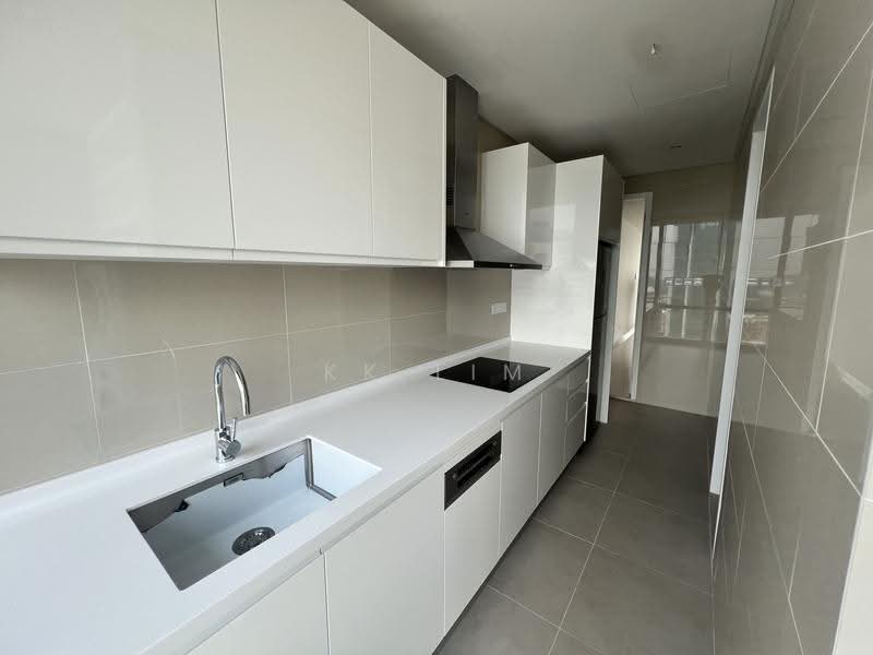 Service Residence for Sale at Crown Residences @ Pavilion Damansara Heights - KK Lim - Kitchen - PropertyGuru.com.my