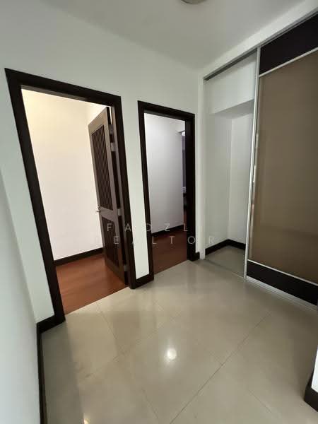 Rumah Banglo untuk Dijual di Mont Kiara (Kuala Lumpur) - Fadzli Realtor - Corridor - PropertyGuru.com.my