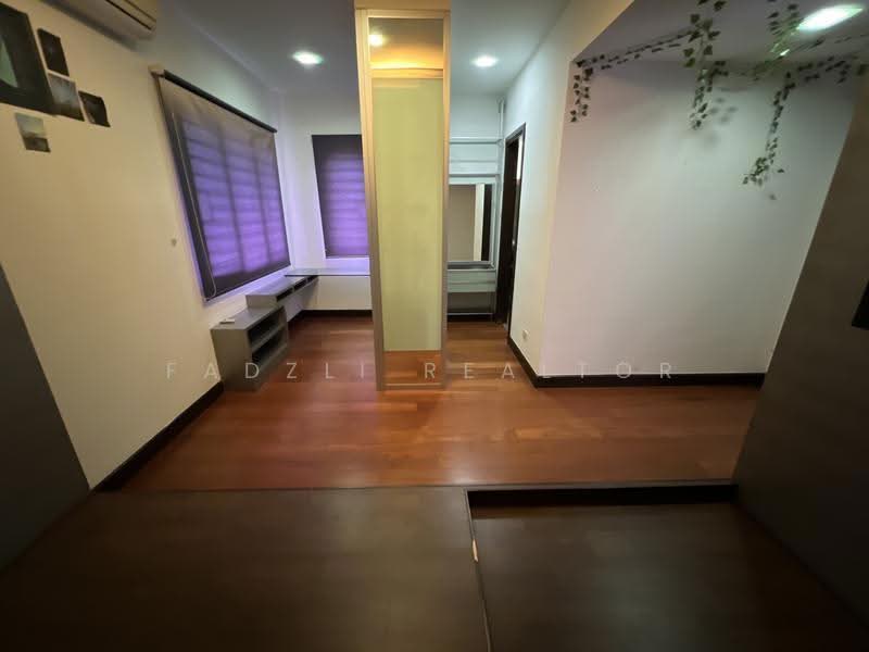 Rumah Banglo untuk Dijual di Mont Kiara (Kuala Lumpur) - Fadzli Realtor - Corridor - PropertyGuru.com.my