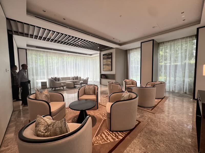 Kediaman Servis untuk Disewa di Crown Residences @ Pavilion Damansara Heights - KK Lim - Living Room - PropertyGuru.com.my