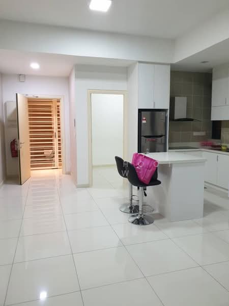 Service Residence for Sale at Icon Residenz 2 @ Icon City - Boon Hooi Yew - Kitchen - PropertyGuru.com.my