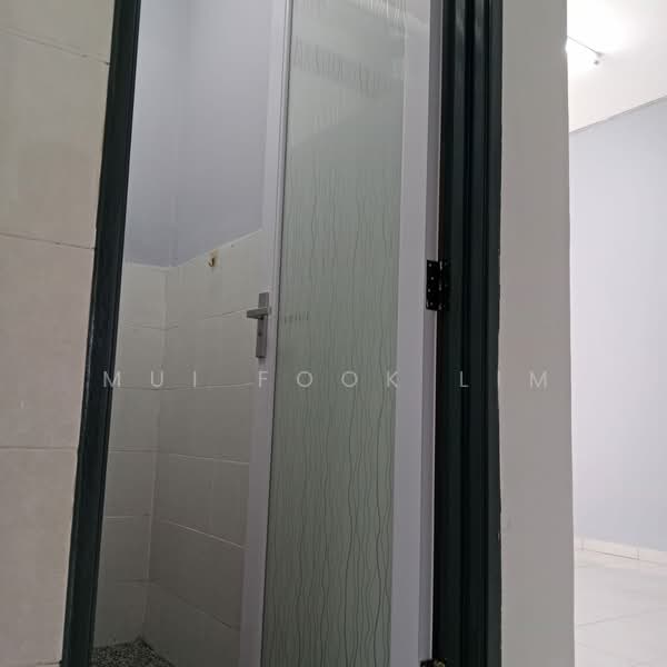 Rumah Flat untuk Dijual di Taman Merdeka - Mui Fook Lim - Bathroom - PropertyGuru.com.my