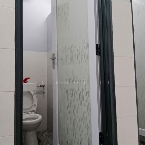 Rumah Flat untuk Dijual di Taman Merdeka - Mui Fook Lim - Bathroom - PropertyGuru.com.my