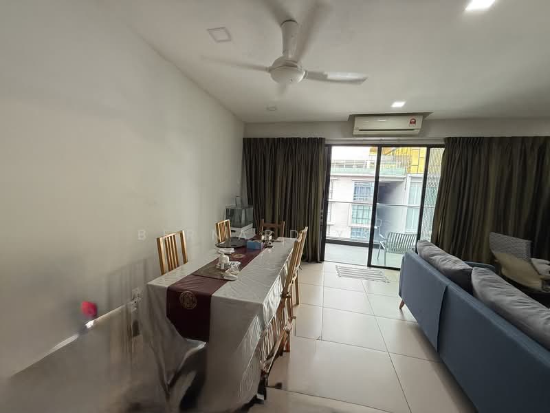 Service Residence for Sale at Verde - Bernard Yeo - Dining Room - PropertyGuru.com.my