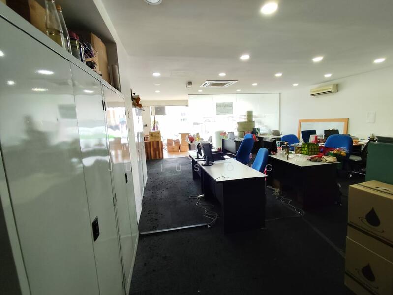 Kedai untuk Dijual di Seri Kembangan (Selangor) - Julius Ong - Office - PropertyGuru.com.my