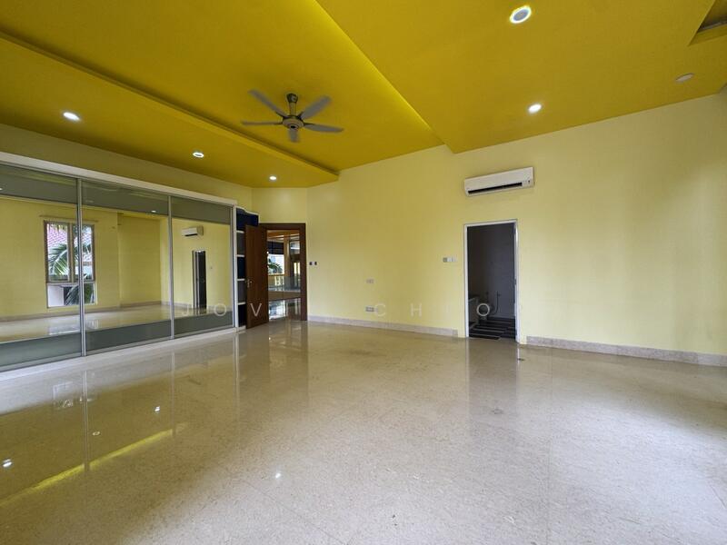 Bungalow for Sale in Country Heights (Kajang) - Jovin Cheor - Bedroom - PropertyGuru.com.my