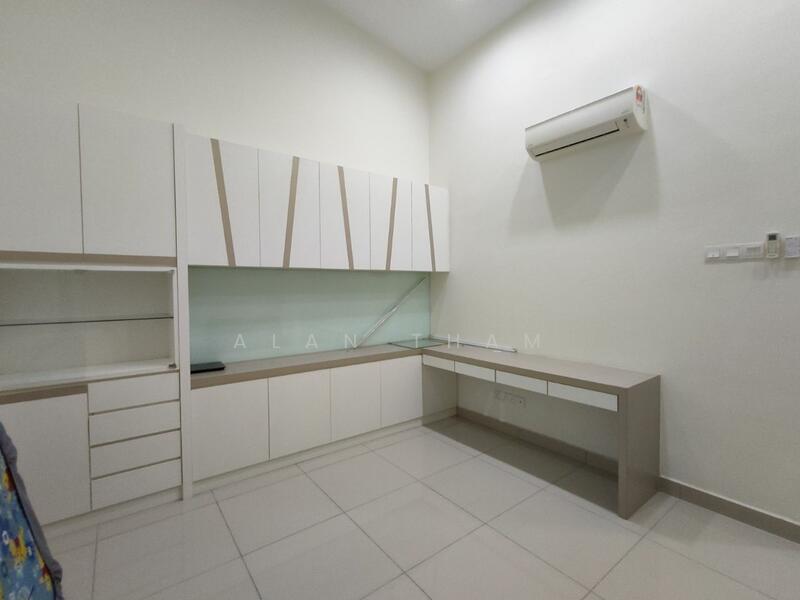 2-storey Terraced House for Rent in Johor Bahru (Johor) - Alan Tham - Study - PropertyGuru.com.my