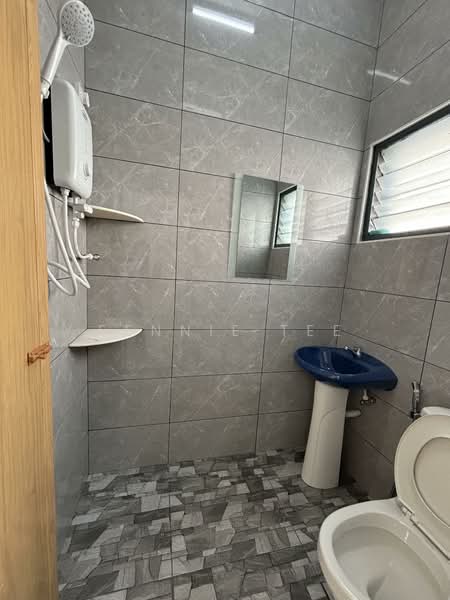 2-storey Terraced House for Rent in Teluk Intan (Perak) - Fennie Tee - Bathroom - PropertyGuru.com.my