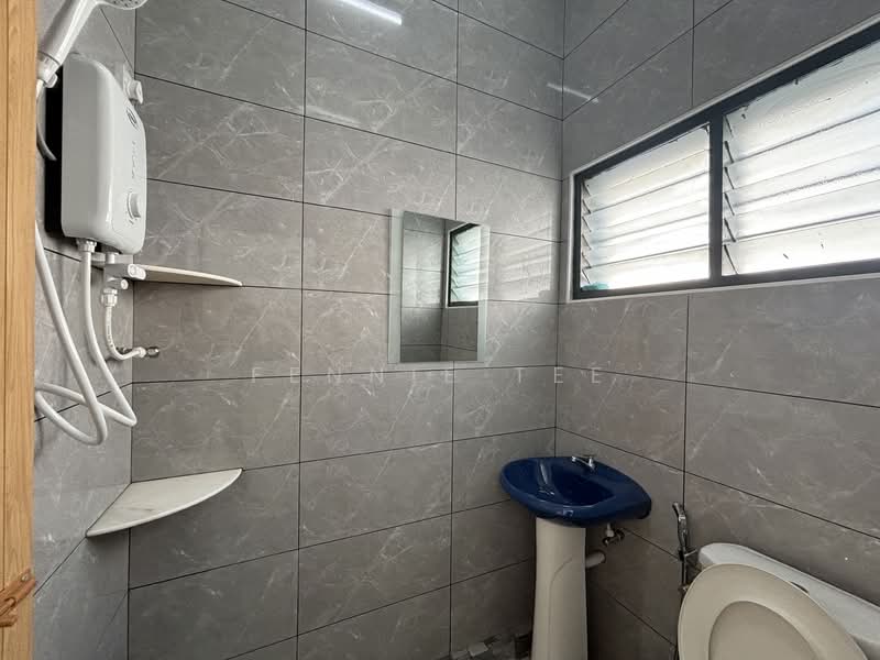 2-storey Terraced House for Rent in Teluk Intan (Perak) - Fennie Tee - Bathroom - PropertyGuru.com.my