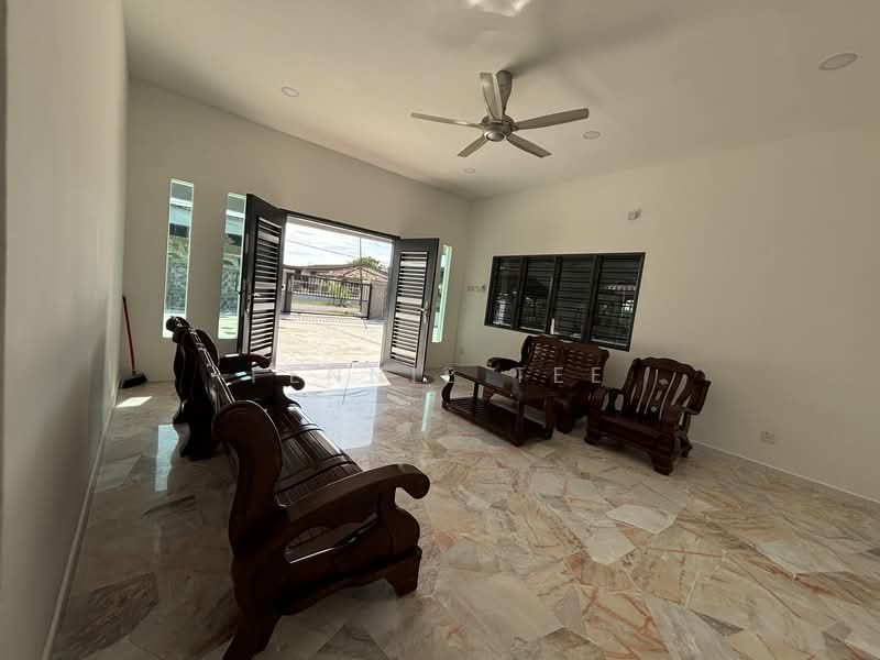 2-storey Terraced House for Rent in Teluk Intan (Perak) - Fennie Tee - Living Room - PropertyGuru.com.my