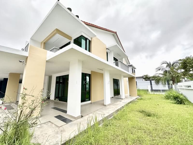 Rumah Teres 2 Tingkat untuk Dijual di Bandar Dato Onn (Tebrau) - Yik Tat - Exterior - PropertyGuru.com.my