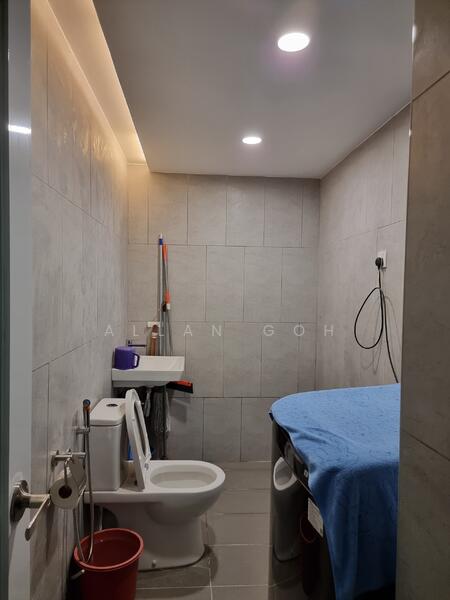 Condominium for Sale at Straits Regency - Allan Goh - Bathroom - PropertyGuru.com.my