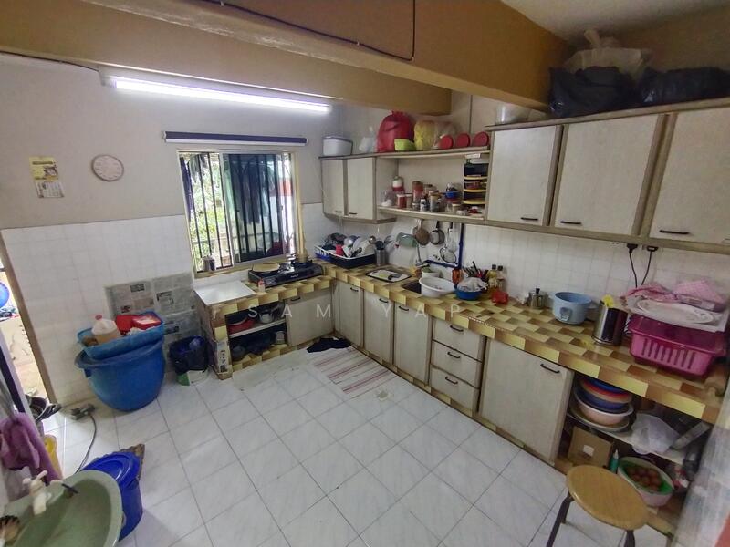 2-storey Terraced House for Sale in Taman Segambut Muda (Batu) - Sam Yap - Kitchen - PropertyGuru.com.my