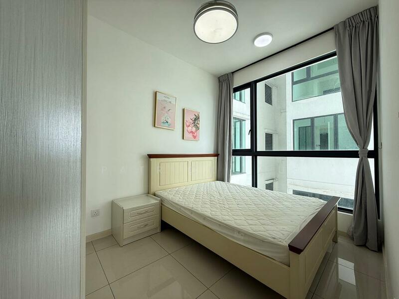 Untuk Disewa - The M @ Medini Macrolink