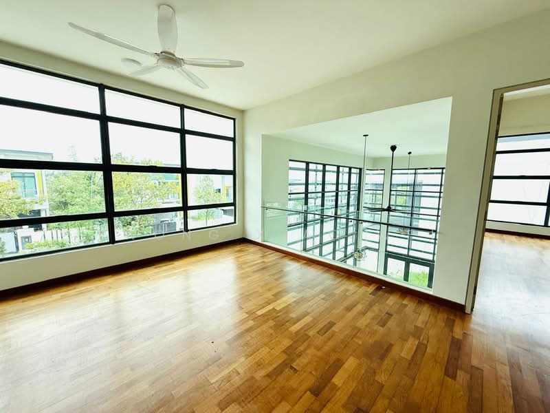 Zero-Lot Bungalow for Sale in Rawang (Selangor) - Kwong Xiao Wei - Living Room - PropertyGuru.com.my
