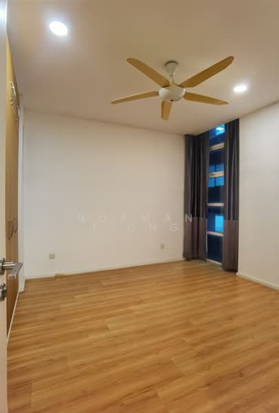 Condominium for Sale at Menara Bintang Goldhill - Norman Tiong - 2nd Bedroom - PropertyGuru.com.my