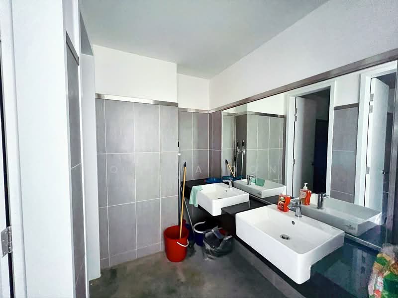 Shop for Rent in Sentul Pasar (Sentul) - Olivia Oon - Bathroom - PropertyGuru.com.my