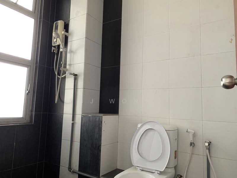 Condominium for Sale at Sky Vista Residency - BJ Wong - Bathroom - PropertyGuru.com.my