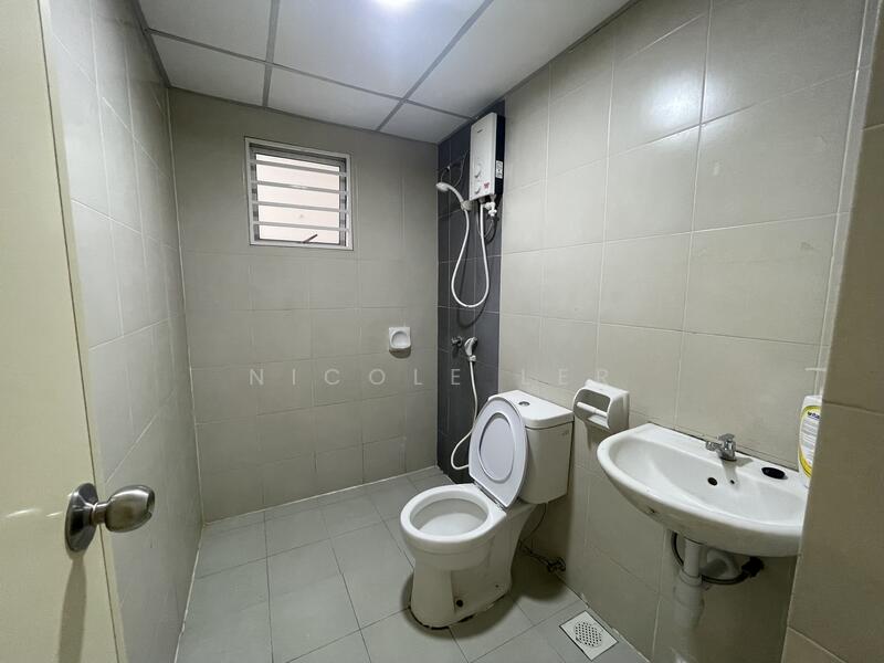 Common bathroom