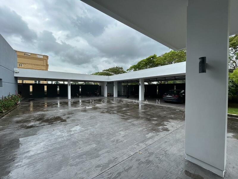 Rumah Banglo untuk Dijual di Leisure Farm (Gelang Patah) - Ying Xuan - Car Park - PropertyGuru.com.my