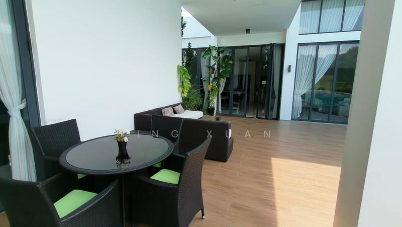 Rumah Banglo untuk Dijual di Leisure Farm (Gelang Patah) - Ying Xuan - Balcony - PropertyGuru.com.my