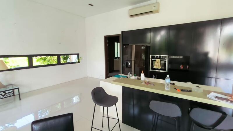 Rumah Banglo untuk Dijual di Leisure Farm (Gelang Patah) - Ying Xuan - Kitchen - PropertyGuru.com.my