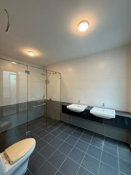 Rumah Teres untuk Dijual di Prima Selayang (Selayang) - Calvin Lim - Bathroom - PropertyGuru.com.my