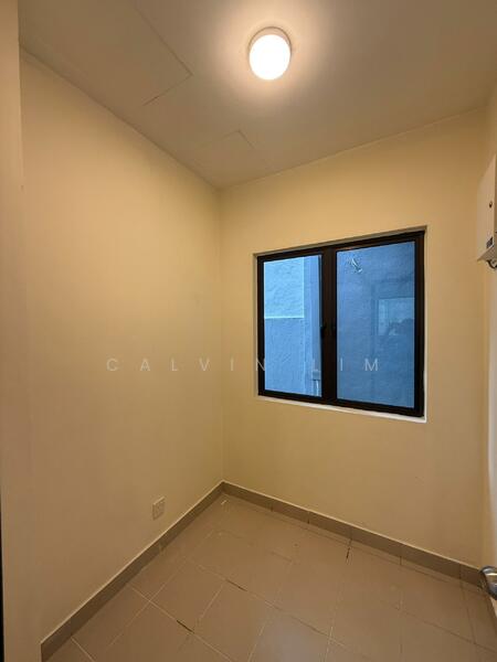 Rumah Teres untuk Dijual di Prima Selayang (Selayang) - Calvin Lim - Bedroom - PropertyGuru.com.my