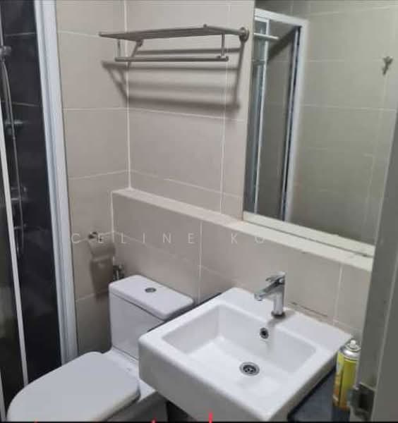 Kediaman Servis untuk Dijual di Glomac Centro Service Apartment - Celine Kong - Bathroom - PropertyGuru.com.my