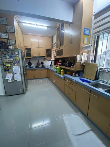 Air Itam untuk Untuk Dijual - RM 1,850,000, Mac 2026 - Kitchen - PropertyGuru.com.my