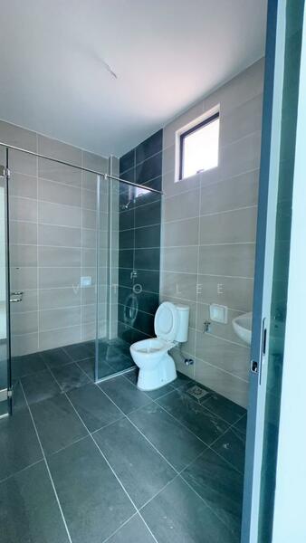 Rumah Berkembar untuk Dijual di Tanjong Minyak (Melaka) - Vito Lee Lee - Bathroom - PropertyGuru.com.my