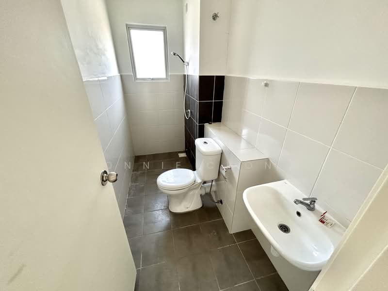 Rumah Teres 2-Tingkat untuk Dijual di Seremban (Negeri Sembilan) - Connie Chong - Bathroom - PropertyGuru.com.my
