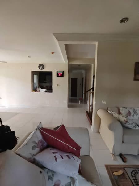 2-storey Terraced House for Sale in Cyberjaya (Selangor) - Henry Liew - Living Room - PropertyGuru.com.my