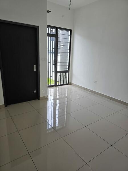 2-storey Terraced House for Sale in Elmina (Shah Alam) - Angelina Maria - Interior - PropertyGuru.com.my