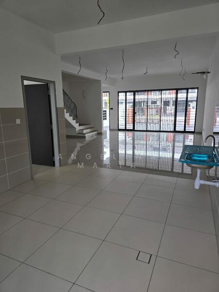 2-storey Terraced House for Sale in Elmina (Shah Alam) - Angelina Maria - Living Room - PropertyGuru.com.my