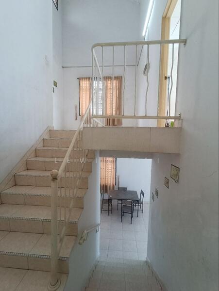 2-storey Terraced House for Rent in Taman Pulai Utama (Skudai) - Lewis Tai - Corridor - PropertyGuru.com.my